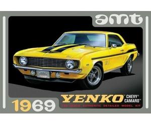 AMT 1093 1:25th scale 1969 Chevy Camaro Yenko