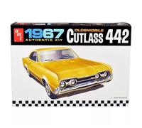 AMT 1365 1:25th scale 1967 Oldsmobile Cutlass 442