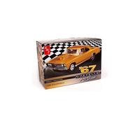 AMT 1967 Chevy Chevelle Pro Street 2T 1/25 Scale Model Kit [New Toy]