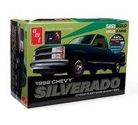 AMT 1992 Chevrolet Silverado Shortbed Fleetside Pickup Easy Build 1:25 Scale Model Kit