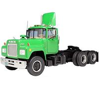 AMT AMT1039 1:25 Mack R685ST-Semi Tractor