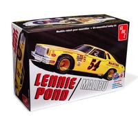 AMT Lennie Pond 1974 Chevy Malibu Stock Car 1:25 Scale Model Kit (US IMPORT)