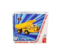 AMT Skill 3 Model Kit International Payhauler 350 Construction Dump Truck 1/25 Scale Model by AMT