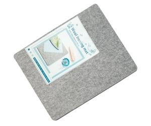 Angoily Wool Ironing Mat Portable Ironing Mat 34.2 * 43cm Wool Felt Absorbs Steam Not Easy to Fade Design Fine Workmanship Protective Quilting Pad on Surface