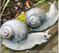 Animal Crackers Set 2 Aged Bronze Effect Resin Snail Ornaments Garden Pond Allotment Lover Gift