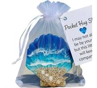 Animal Pocket Hug Gifts, Pocket Sea Animal Hugs,Ocean Beach Animals Hu-g Token with Inspirational Card,as Thoughtful Gift for Birthdays/Farewells/Long-Distance Relationships (J 1pc)