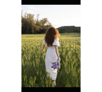 Anne of the Island (Annotated): Annotated with a Detailed Biography, Literary Analysis, Essays on Victorian Literature, and Historical Context.