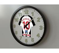 ANTHONY GORDON 10 - NEWCASTLE UTD FOOTBALL TEAM SUPERSTARS EDITION GLOW IN THE DARK WALL CLOCK - NUMBER ONE FOOTBALL GIFT FOR BOYS - THE BEST FOOTBALL CLOCK AVAILABLE! (35cm Wall Clock)