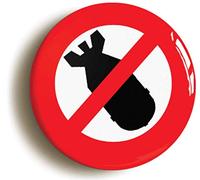ANTI WAR PEACE BADGE BUTTON PIN (Size is 1inch/25mm diameter) PROTEST BAN THE BOMB CND
