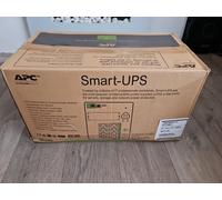 APC Smart - UPS 1500VA - SMT1500IC - Brand New (RF2)
