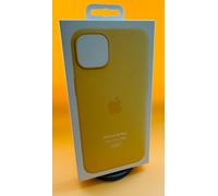 Apple iPhone 14 Plus Silicone Case with MagSafe