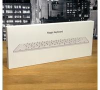 Apple Magic keyboard Universal USB + Bluetooth QWERTY UK English White