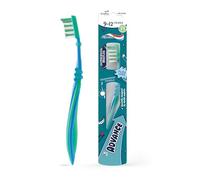 Aquafresh Advance Kids Toothbrush, Developed by Dental Experts for Children Aged 9-12 Years Old, Plastic-Free Packaging, Soft Toothbrush