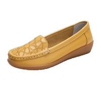 Arch Support Women's Loafers Comfortable Slip on Womens Moccasin Shoes Featuring Cushioned Footbeds These Durable Synthetic Suede Driving Shoes Are Engineered for High Street Shopping Excursions