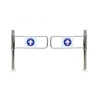 Are you looking to improve pedestrian flow and access control in your busy market? Our stainless steel one-way swing gate offers a practical solution that enhances security while streamlinin