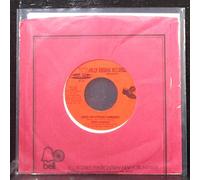 Armed And Extremely Dangerous / Gonna Keep On Lovin' Him-7" 45