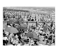 Artery8 New York At The Beach Bathers Sun Vintage Vintage Photo Art Print Canvas Premium Wall Decor Poster Mural