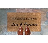 Artisan Kiss "This House Runs On Love & Prosecco Door Floor Mat Various Sizes Pvc Backing Gifts Presents Wedding Home (70 x 40 cm)