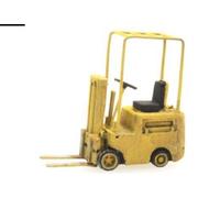 Artitec 316048 Forklift Truck 1:160 Scale Ready Made & Painted Yellow - 2nd Post