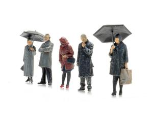 Artitec 5870003 5 Passengers in the Rain Ho 1:87