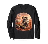 Astronaut Gardening on Mars - Space Farmer Sci-Fi Art Long Sleeve T-Shirt