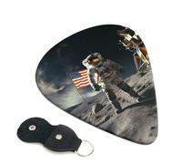 Astronaut Landing On The Moon Guitar Plectrums, 6 Guitar Plectrums, Double Sided Printing, For Acoustic Guitar, Bass, Ukulele, Electric Guitar (0.46 Mm 0.71 Mm 0.96 Mm)