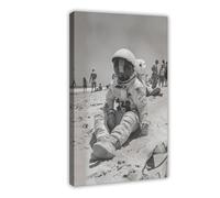 Astronaut Poster, Black And White Beach Astronaut Print, Authentic Pop Art Wall Art, Original Photography, Pop Culture Canvas Poster Bedroom Decor Landscape Office Room Decor Gift 08x12inch(20x30cm)