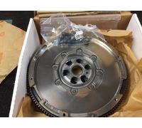 AUDI TT PASSAT 2.0TDi QUATTRO CFGB 170BHP FLYWHEEL DUAL MASS FLYWHEEL VALEO