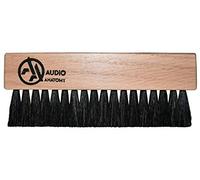 Audio Anatomy Vinyl-Brush Oak Wood and Goat Hair/Antistatic discharge/Wet and dry cleaning/User-friendly oak wood handle/Removes dust very efficiently/Manufactured in the EU - natural