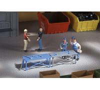 Auhagen 41643 HO/OO Gauge Set of 6 Workbenches with Tools on Bench Plastic Kit