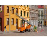 Multicar M22 with rotating ladder HO/OO Gauge Auhagen 41656