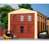 Auhagen 80501 OO/HO Red brick walls with window openings