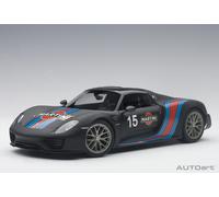 AUTOart 77929 1:18 Porsche 918 Spyder Weissach Package (Matt Black with Martini