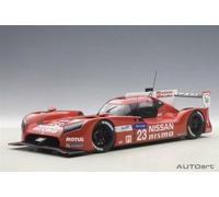 AUTOart Nissan GT-R Nismo #23 Pla/Mardenbough 1:18 81578