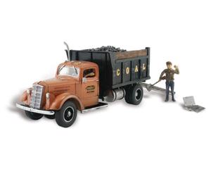 Autoscene Lumpy's Coal Company Truck w/Figures (US IMPORT)