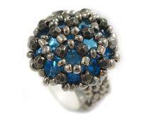 Avalaya 20mm D/Glass and Acrylic Bead Button-shaped Flex Ring (Hematite Grey) - Size M