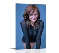 AXAYNIMD Fashion Actress Elisabeth Moss Charming Figure Poster Decorative Painting Canvas Wall Posters And Art Picture Print Modern Family Bedroom Decor Posters 24x36inch(60x90cm)