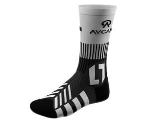 AYCANE Powerlight Calf High Ice Hockey Socks - Ultra Lightweight, Quick-Drying, Seamless, with Instep Protection Against Laces Print & Perfect Fit in Skates - Black, white / black, 45-47