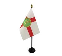 AZ FLAG - Alderney Island Table Flag 4'' x 6'' - Guernsey Mini Desk Flag 100% Polyester 15 x 10 cm - Office Mini Banner with 10'' Pole - Golden Spear