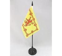 AZ FLAG - Kingdom of Scotland Table Flag 4'' x 6'' - Royal Scottich Office Flag 100% Polyester 15 x 10 cm - Mini Desk Flag with 10'' Pole and Black Plastic Base