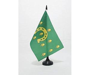 AZ FLAG Rutland county Table Flag 21x14 cm 100D Polyester Plastic Base | Indoor use 6x8 in desk flag stitched finish with reinforced edges with plastic pole