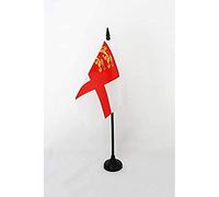 AZ FLAG - Sark Island Table Flag 4'' x 6'' - Guernsey Office Mini Banner 100% Polyester 15 x 10 cm - Mini Desk Flag with 10'' Pole and Black Plastic Base
