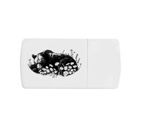 Azeeda 'Bear Sleeping in Flower Field' Pill Box with Tablet Splitter (PI00038453)
