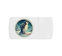 Azeeda 'Cute Penguin Winter Skiing Trip' Pill Box with Tablet Splitter (PI00037243)