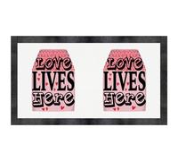 Azeeda 'Love Lives Here' Pet Feeding Mat (PM00036226)