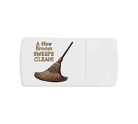 Azeeda 'New Broom Sweeps Clean' Pill Box with Tablet Splitter (PI00036945)