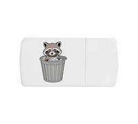 Azeeda 'Raccoon in Trash Can' Pill Box with Tablet Splitter (PI00041247)