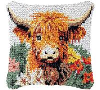 Baby Sccotish Highland Cow DIY Latch Hook Kits Pillow with Printed Canvas Cushion Crochet Yarn Embroidery Hook and Latch Kit Throw Pillowcase Christmas Decoration 43x43cm