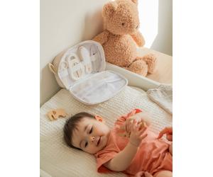 Baby Toiletry Kit & Accessories, by BABYMOOV sandy beige