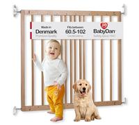 BabyDan MultiDan Wood, FSC Certified Beechwood, Fits 60.5-102 cm, Wall-Mounted Stair Gate/Baby Gate/Safety Gate/Pet Gate, Quick-Release, Made in Denmark